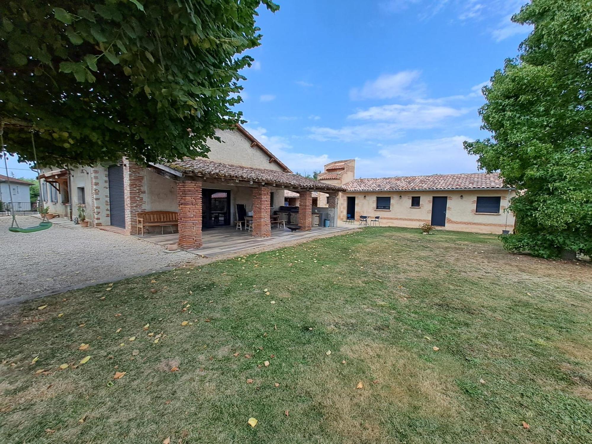 Petit Coin De Paradis, Calme Et Confort Garantie ! Chambre Independante Dans Une Dependance ! Montauban Exterior photo